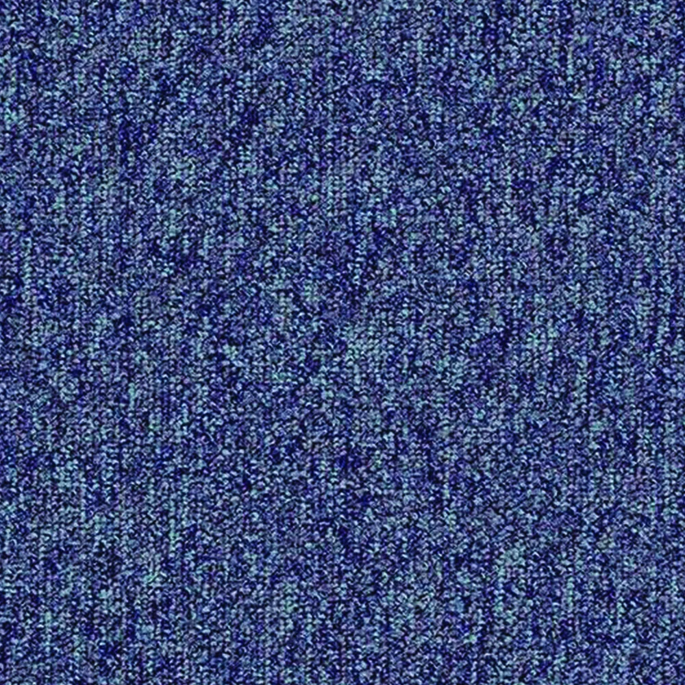 basis-pro_4380-blackcurrant_karo-halı